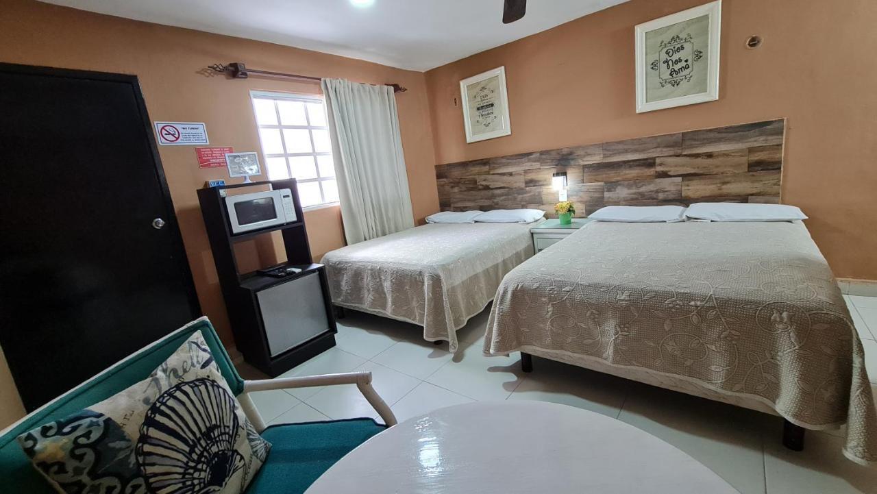Dna Cancun Hotel Y Posada Εξωτερικό φωτογραφία